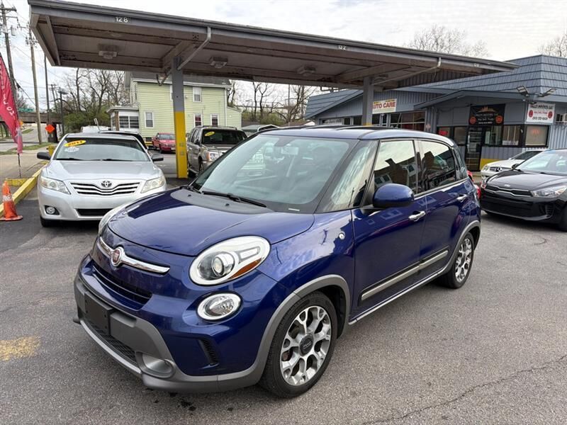 2017 FIAT 500L