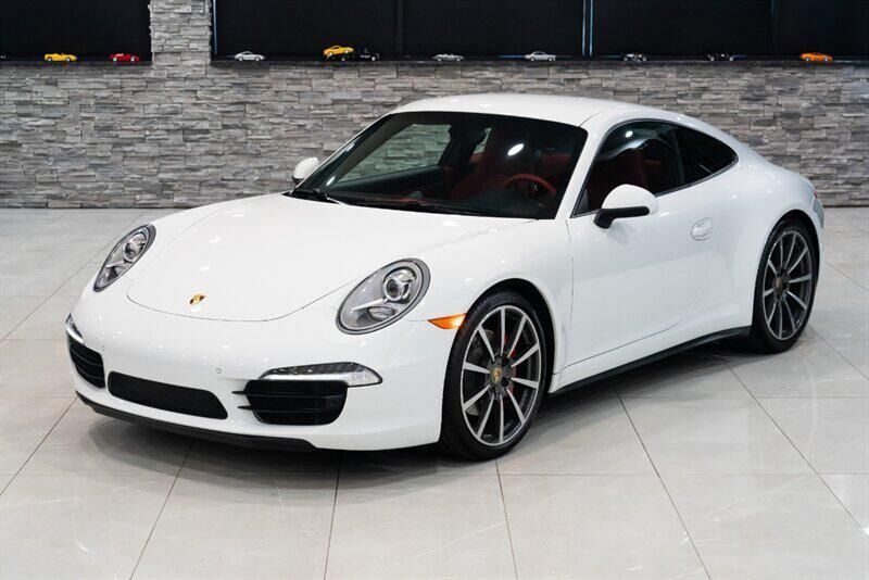 2013 PORSCHE 911