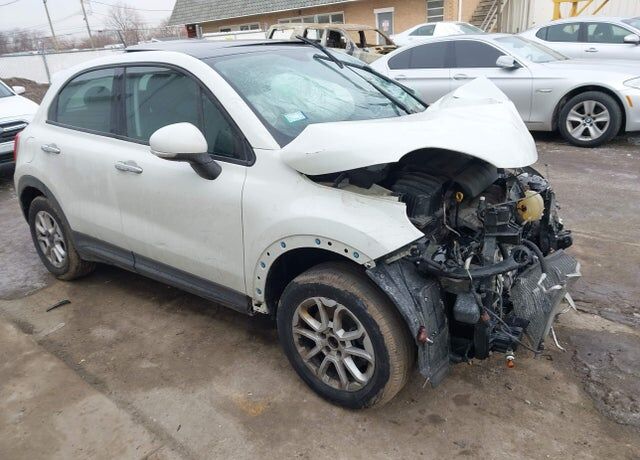 2017 FIAT 500X