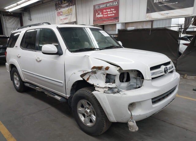 2005 TOYOTA Sequoia
