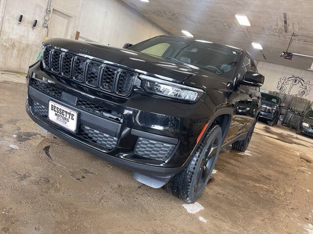 2022 JEEP Grand Cherokee