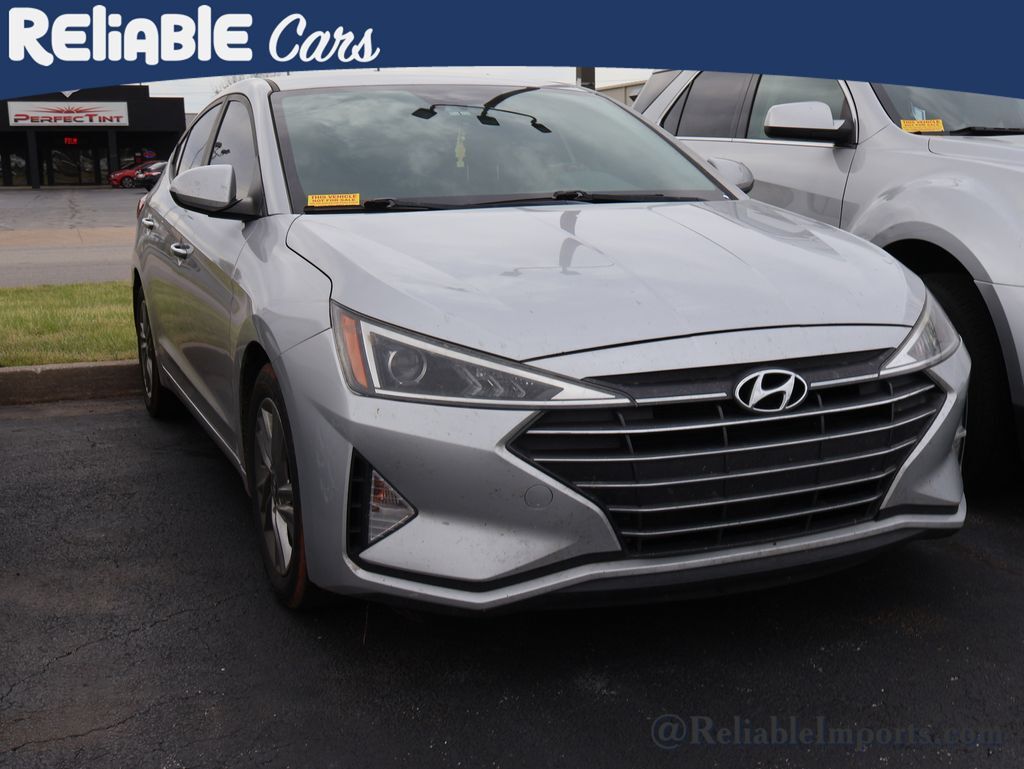 2019 HYUNDAI Elantra