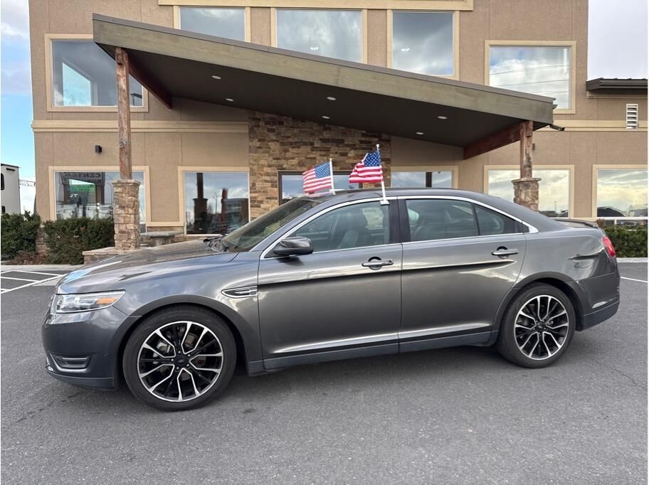 2018 FORD Taurus
