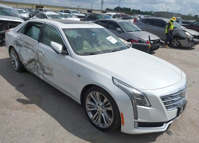 2016 CADILLAC CT6