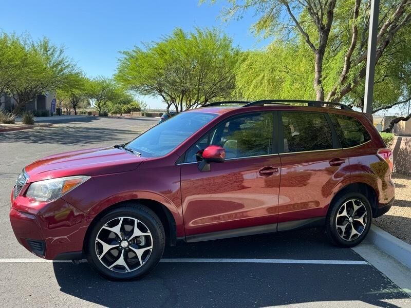 2014 SUBARU Forester
