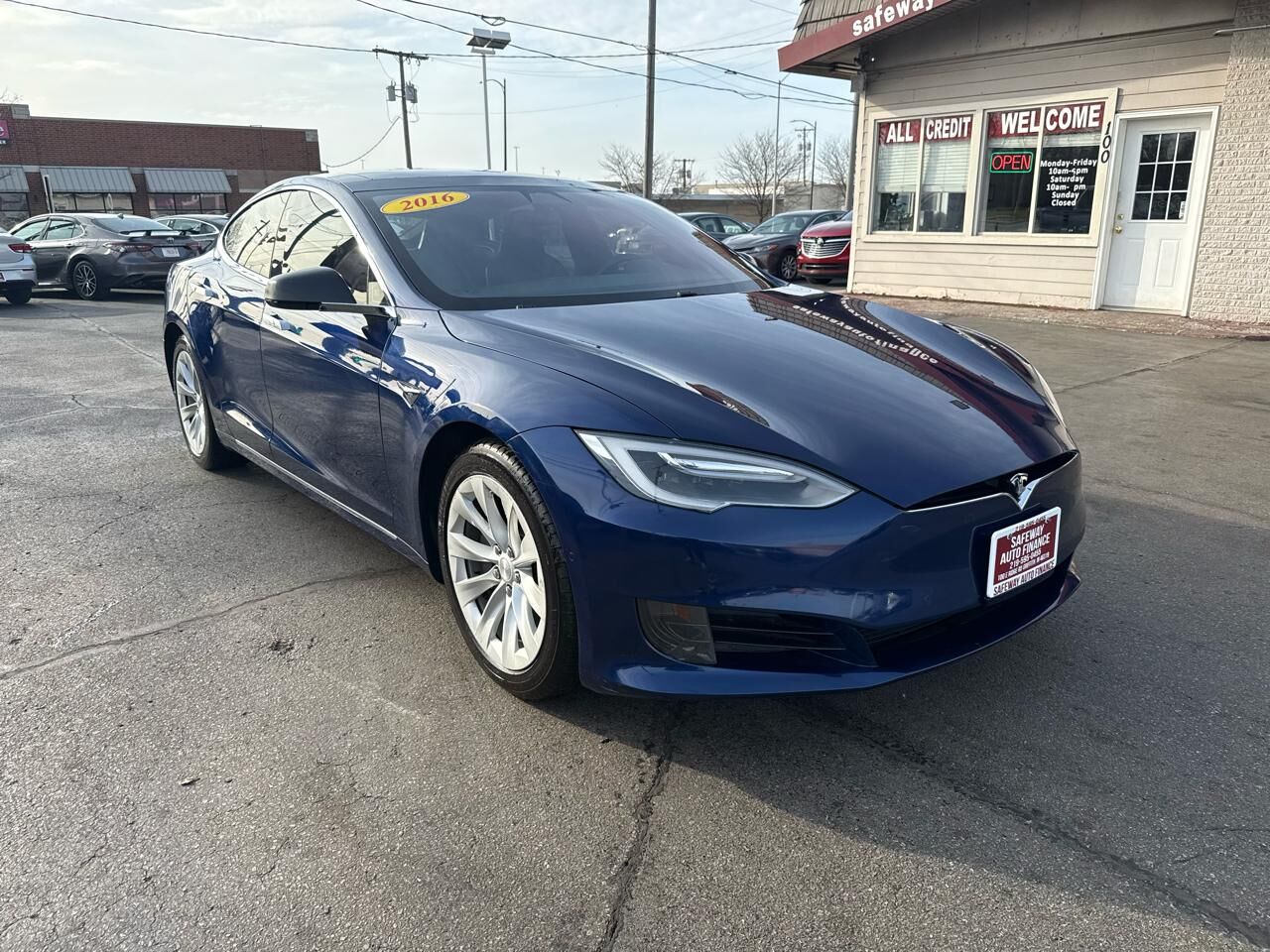 2016 TESLA Model S