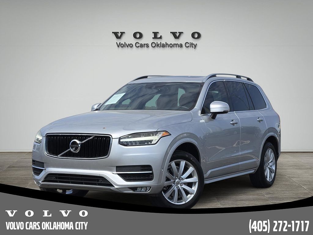 2017 VOLVO XC90