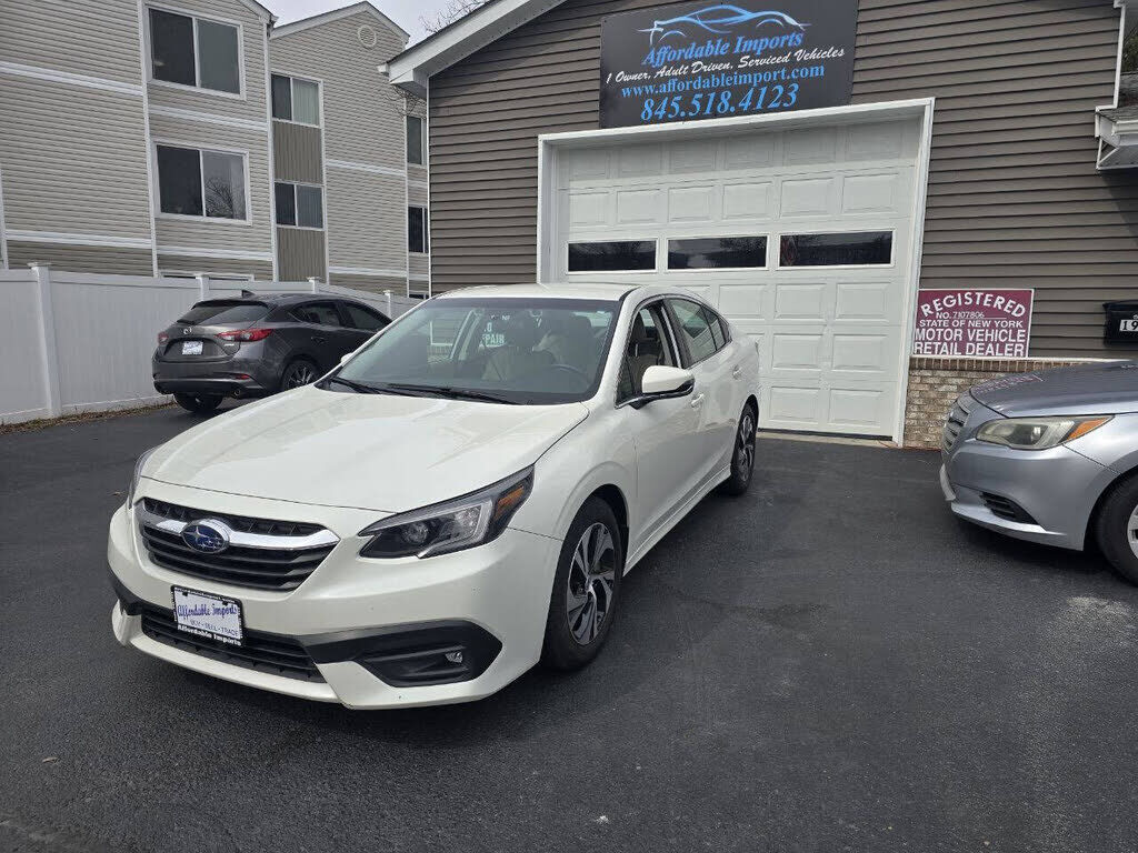 2022 SUBARU Legacy