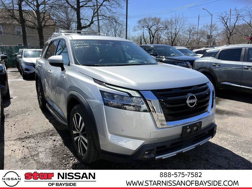 2023 NISSAN Pathfinder