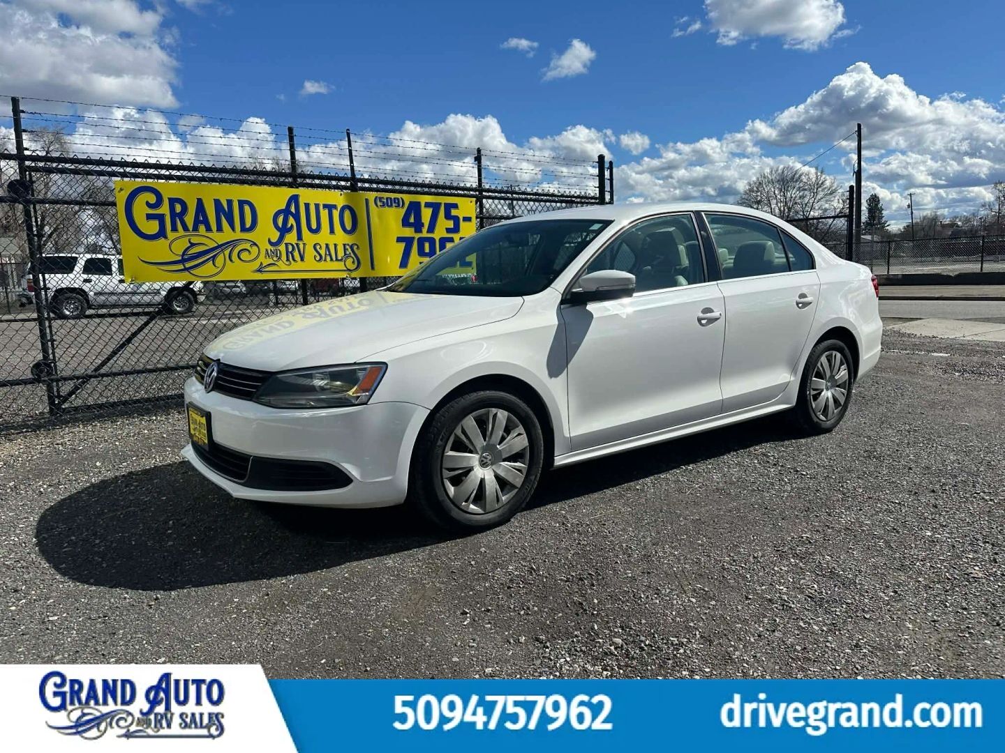 2013 VOLKSWAGEN Jetta