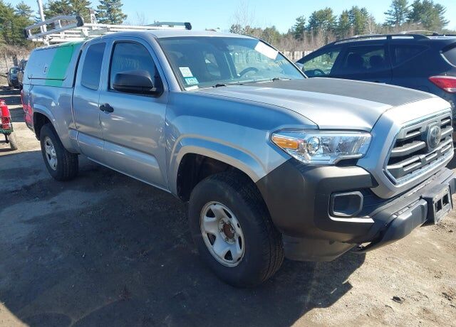 2019 TOYOTA Tacoma