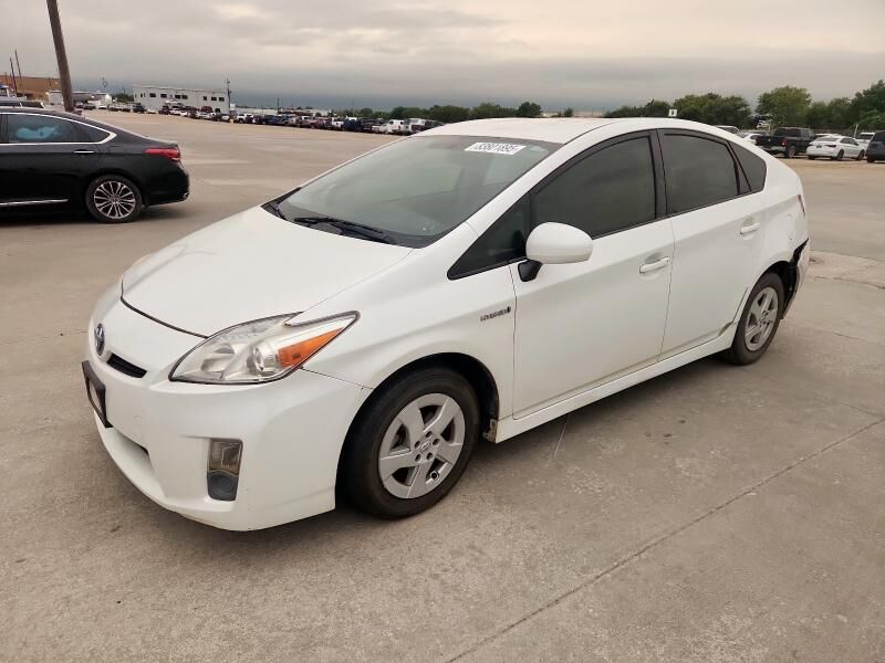 2011 TOYOTA PRIUS