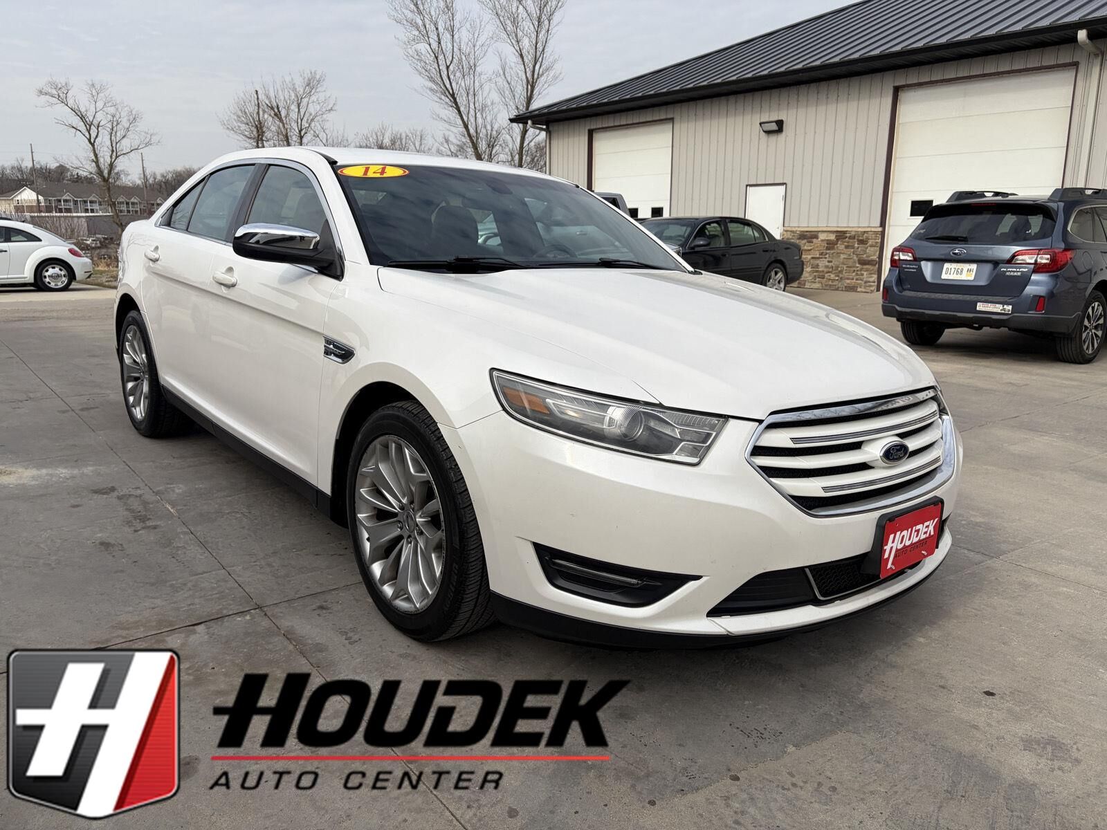 2014 FORD Taurus