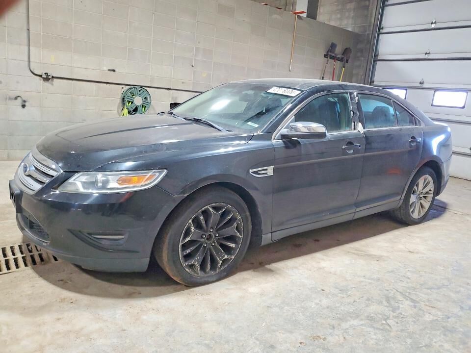 2011 FORD Taurus