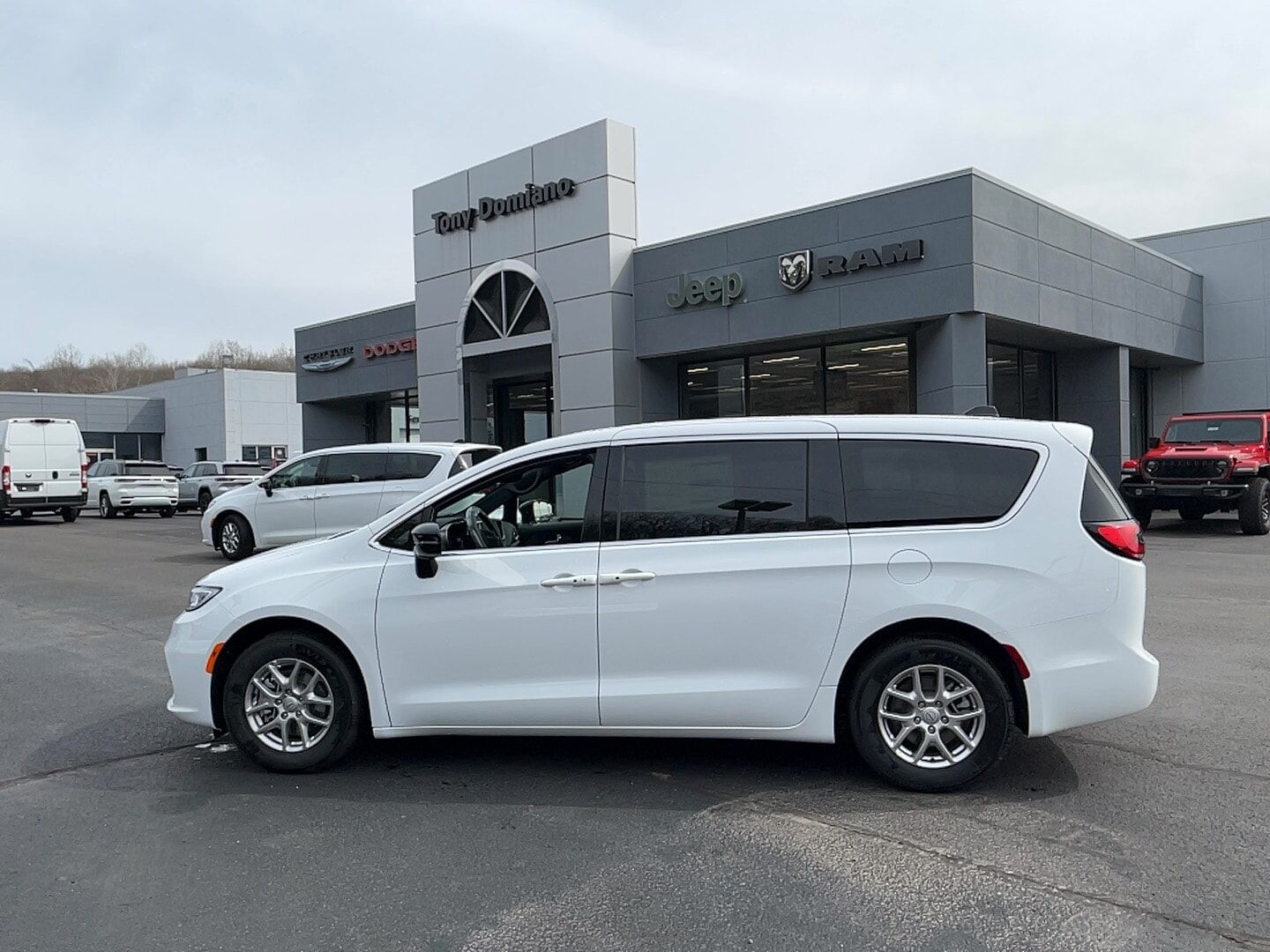 2026 CHRYSLER Pacifica