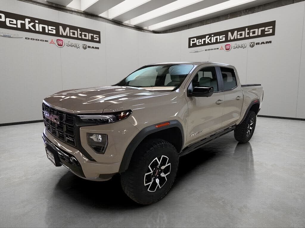 2024 GMC Canyon