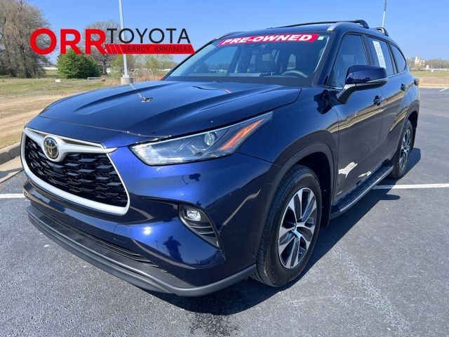 2025 TOYOTA Highlander