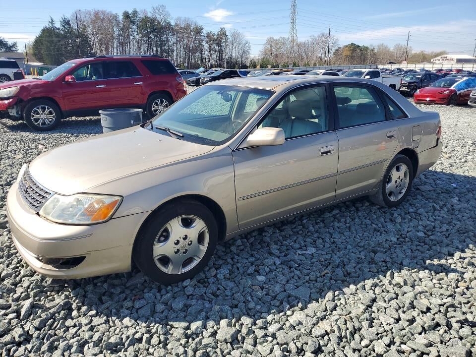 2004 TOYOTA Avalon