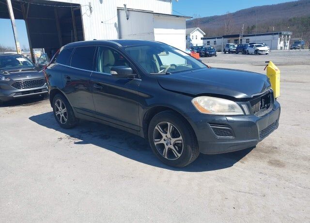 2013 VOLVO XC60
