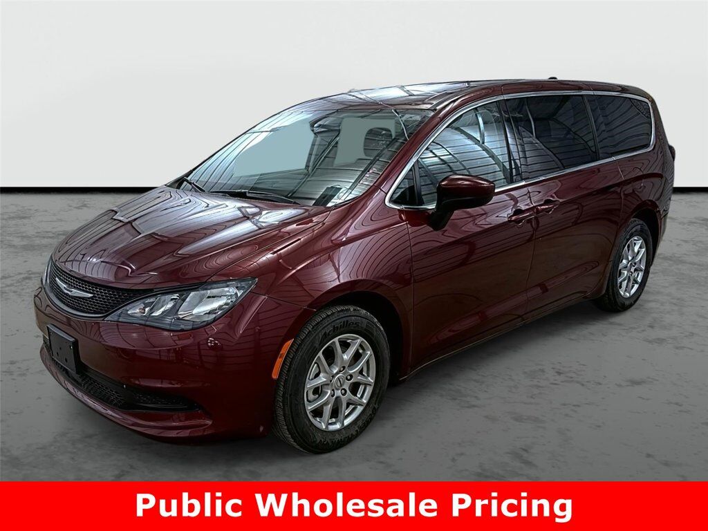 2023 CHRYSLER Voyager