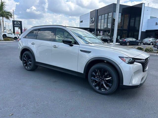 2026 MAZDA CX-90