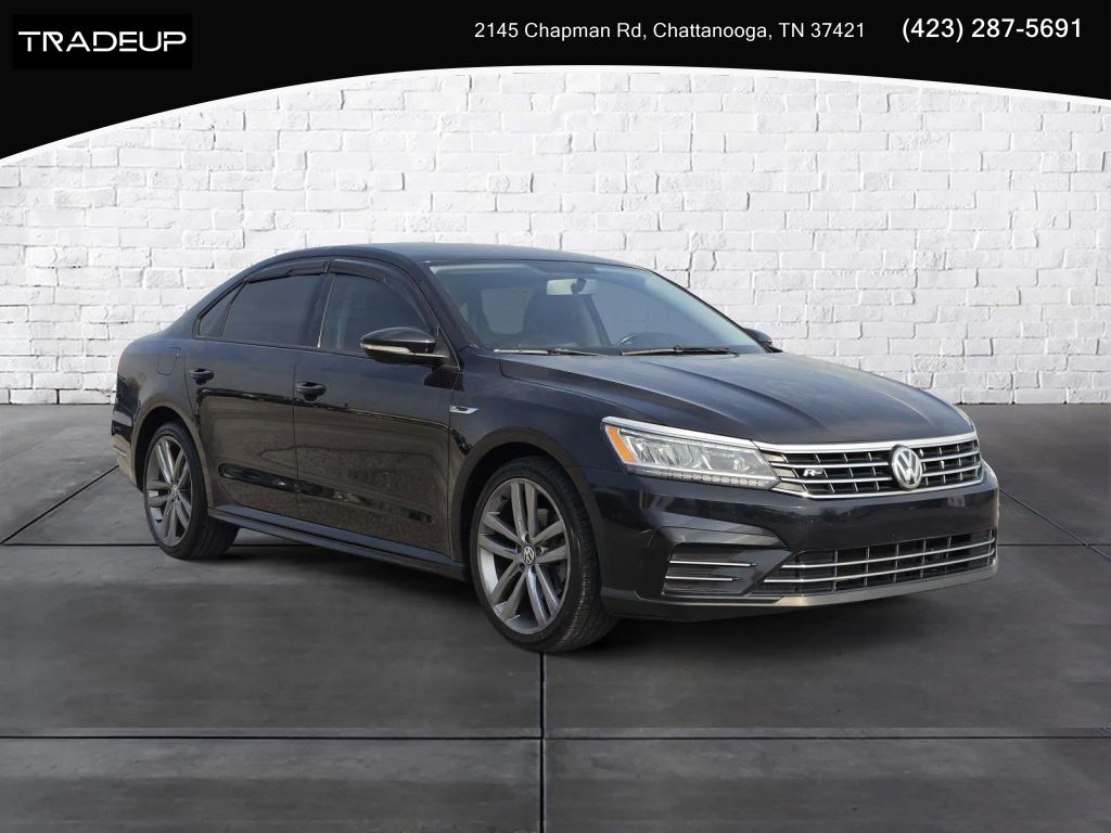 2018 VOLKSWAGEN Passat