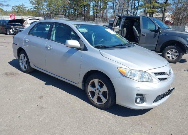 2011 TOYOTA Corolla