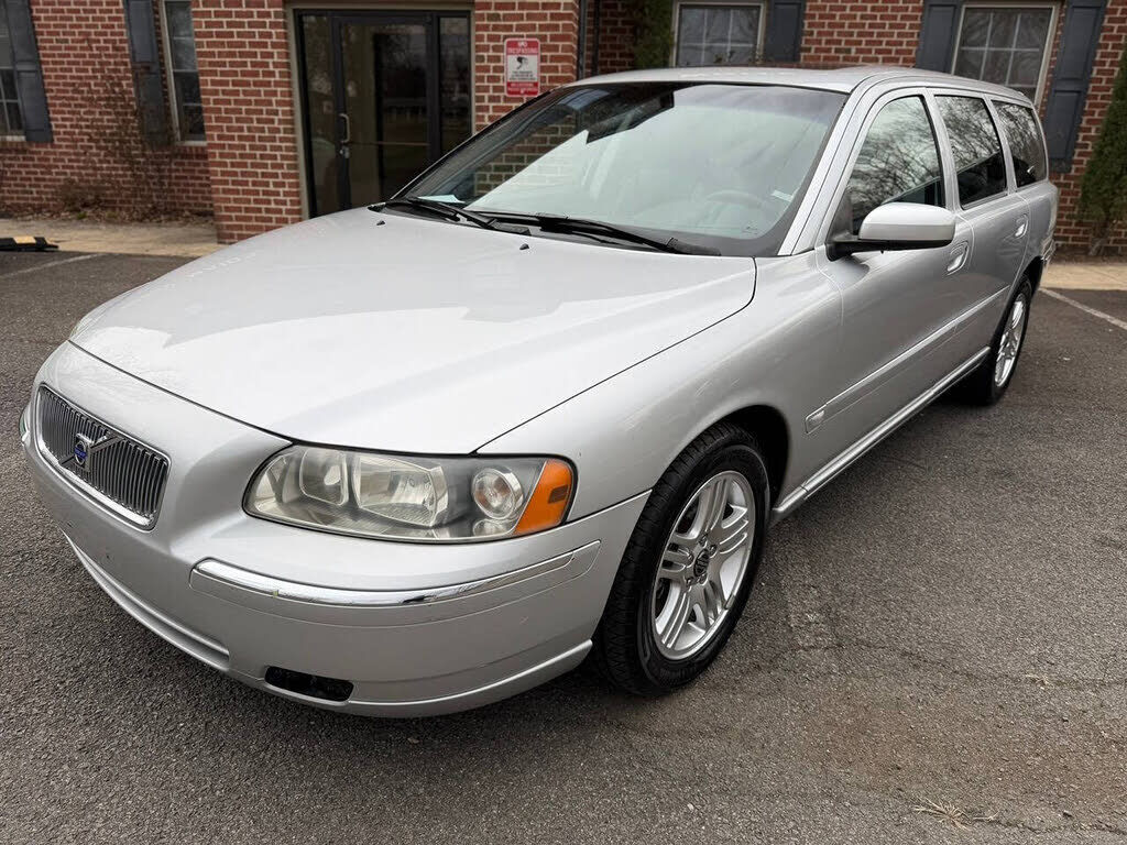 2006 VOLVO V70
