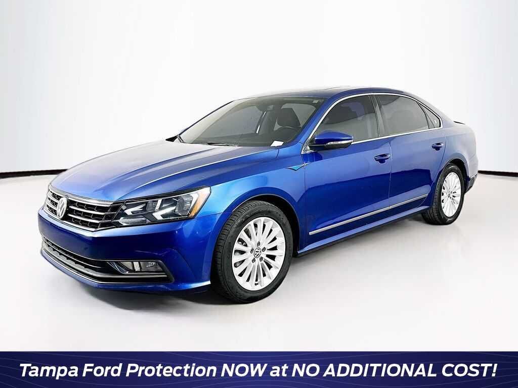 2016 VOLKSWAGEN Passat