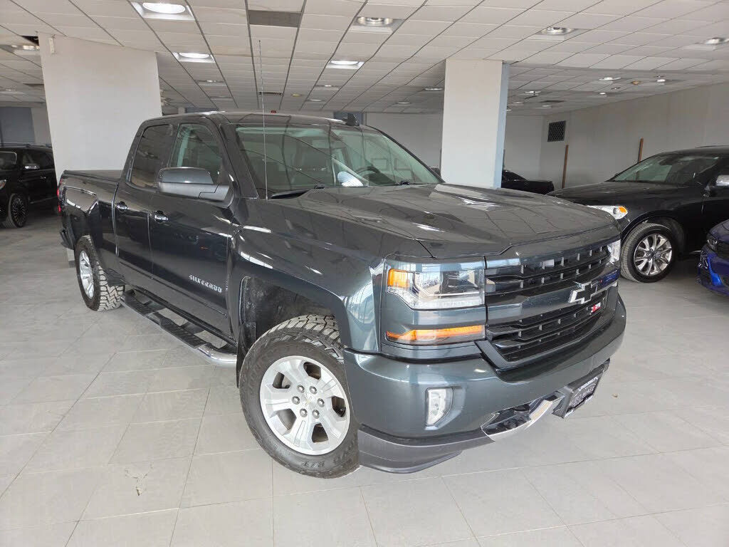 2017 CHEVROLET Silverado