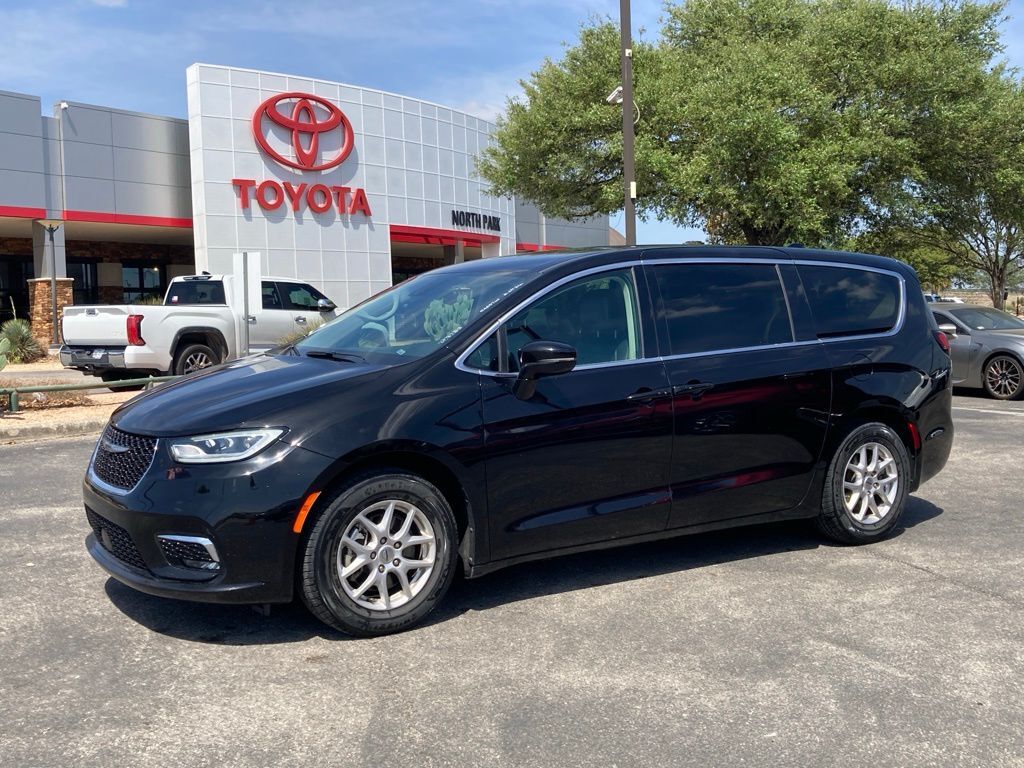 2024 CHRYSLER Pacifica