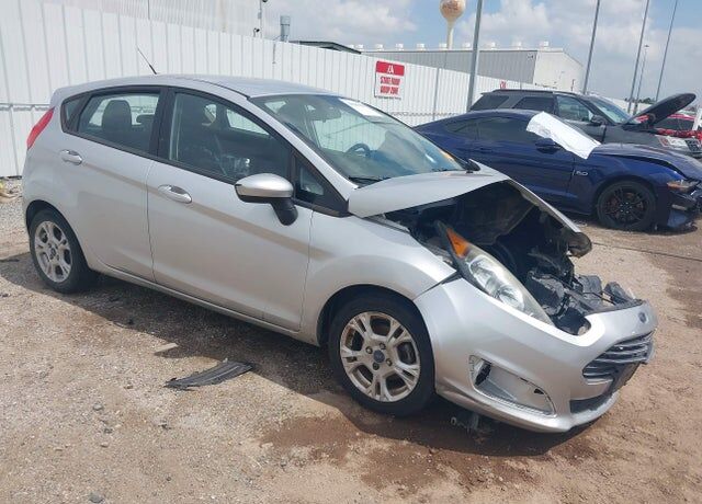 2016 FORD Fiesta
