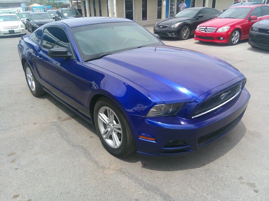 2013 FORD Mustang