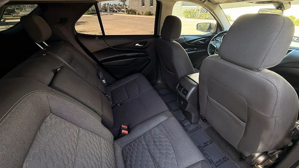 2018 CHEVROLET Equinox