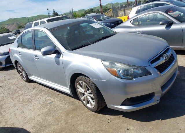 2014 SUBARU Legacy