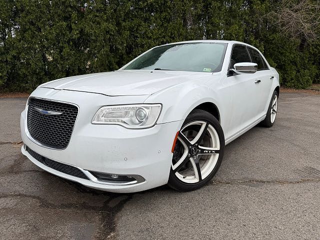 2018 CHRYSLER 300