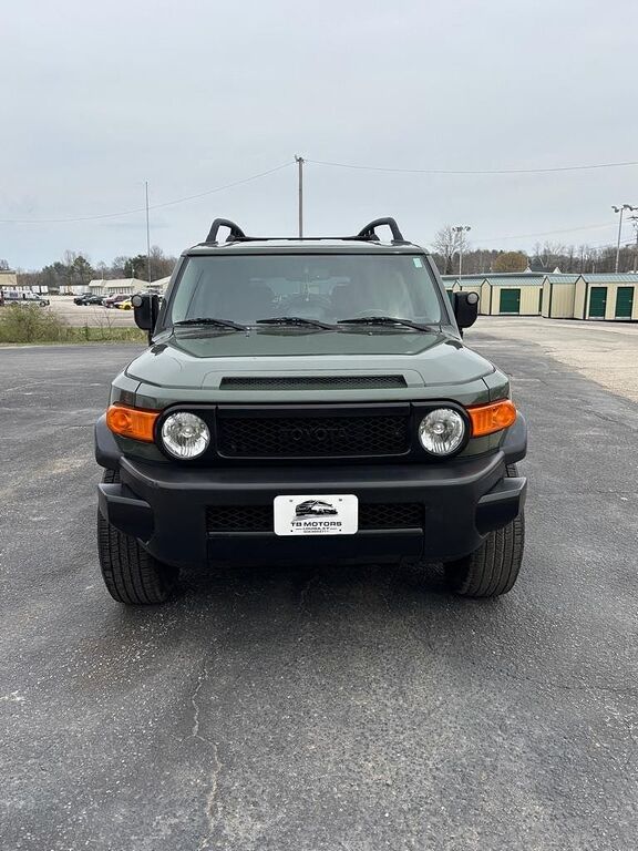 2012 TOYOTA FJ Cruiser