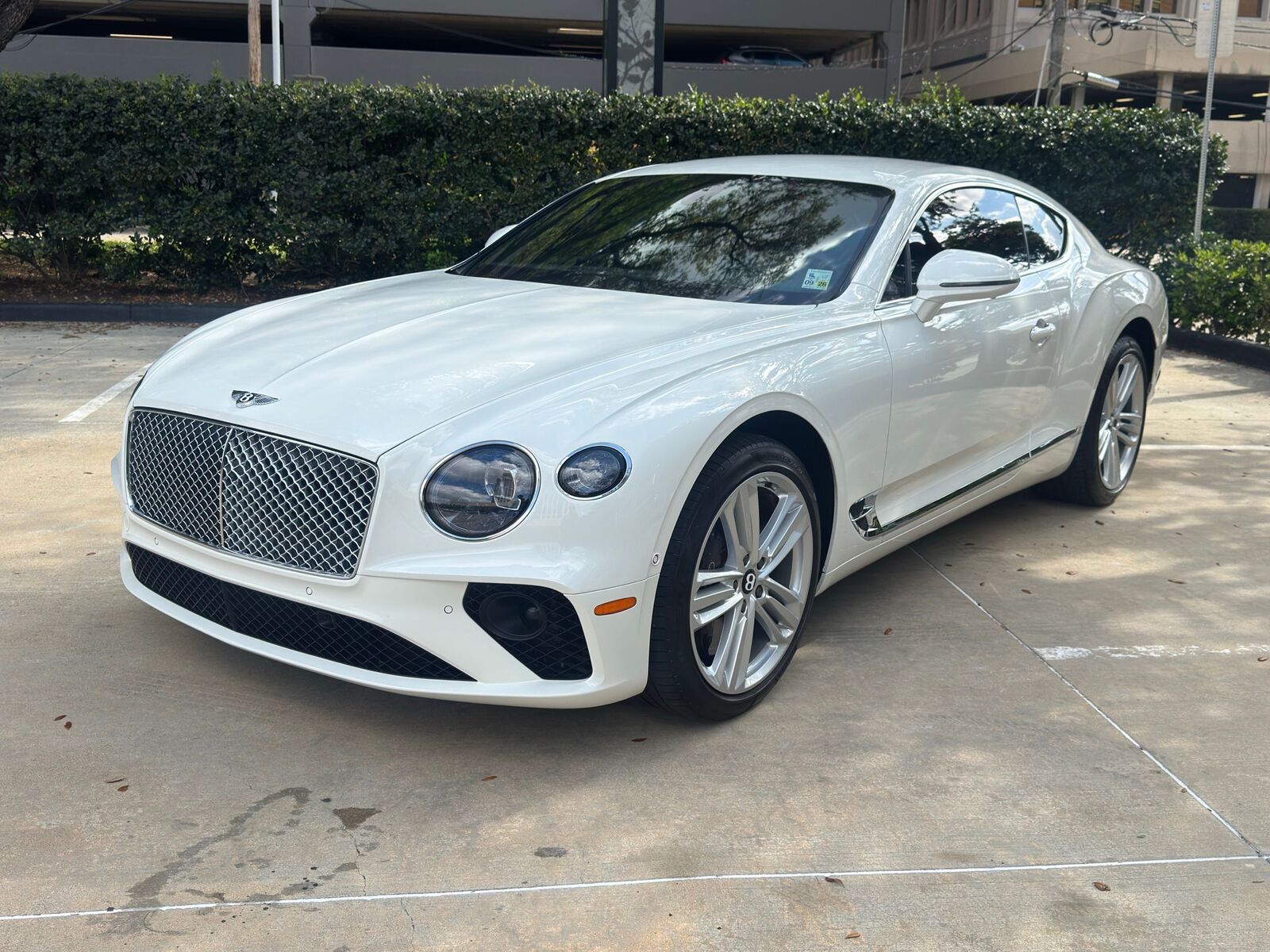 2023 BENTLEY Continental