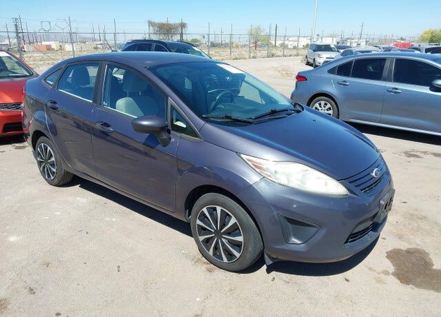 2013 FORD Fiesta