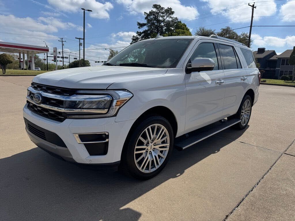 2024 FORD Expedition