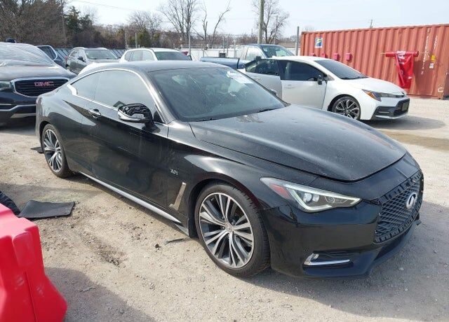 2017 INFINITI Q60