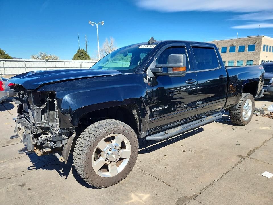 2018 CHEVROLET Silverado