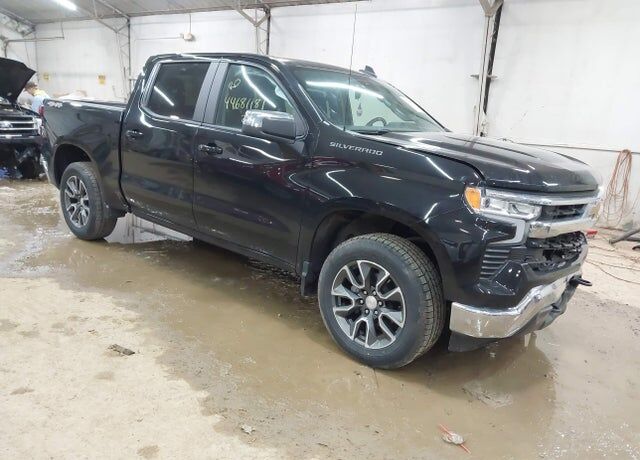 2023 CHEVROLET Silverado