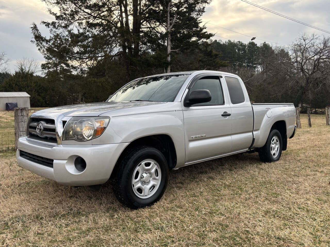 2010 TOYOTA Tacoma