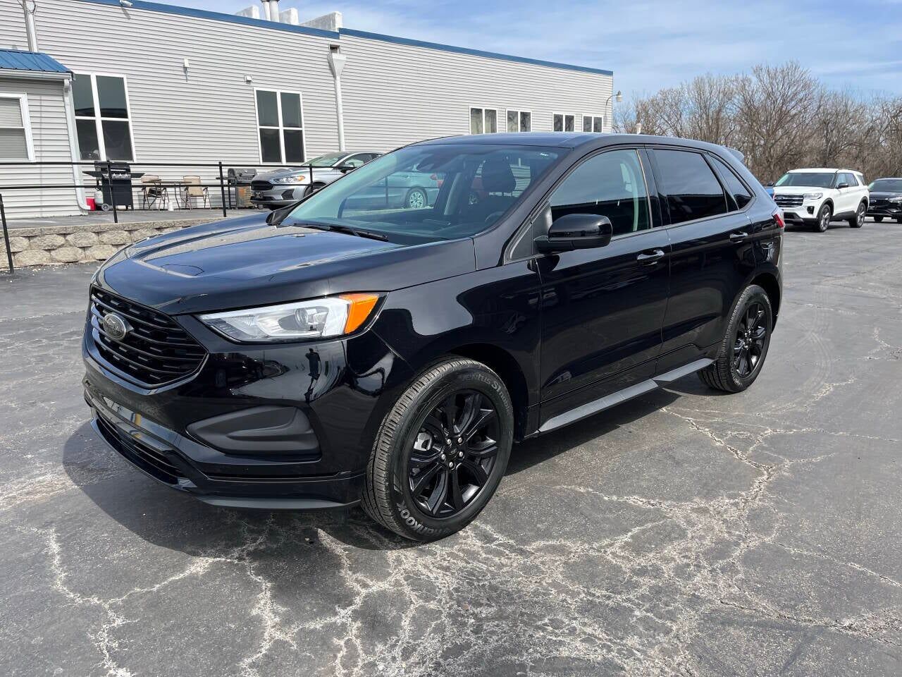 2023 FORD Edge