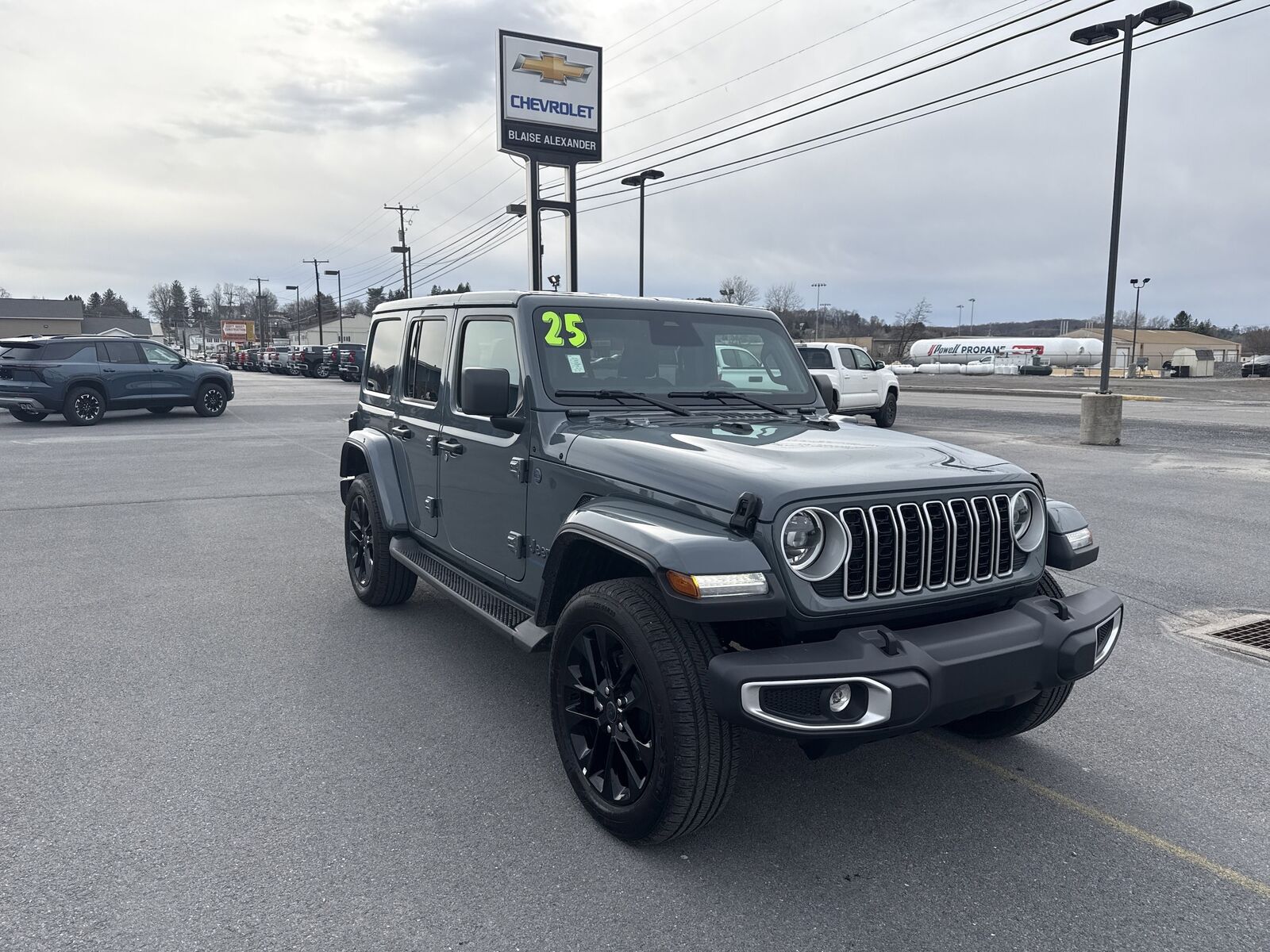 2025 JEEP Wrangler
