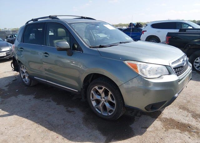 2016 SUBARU Forester