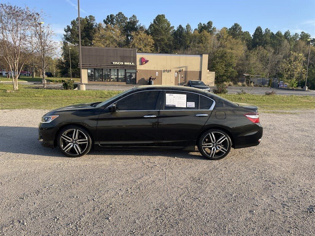 2017 HONDA Accord