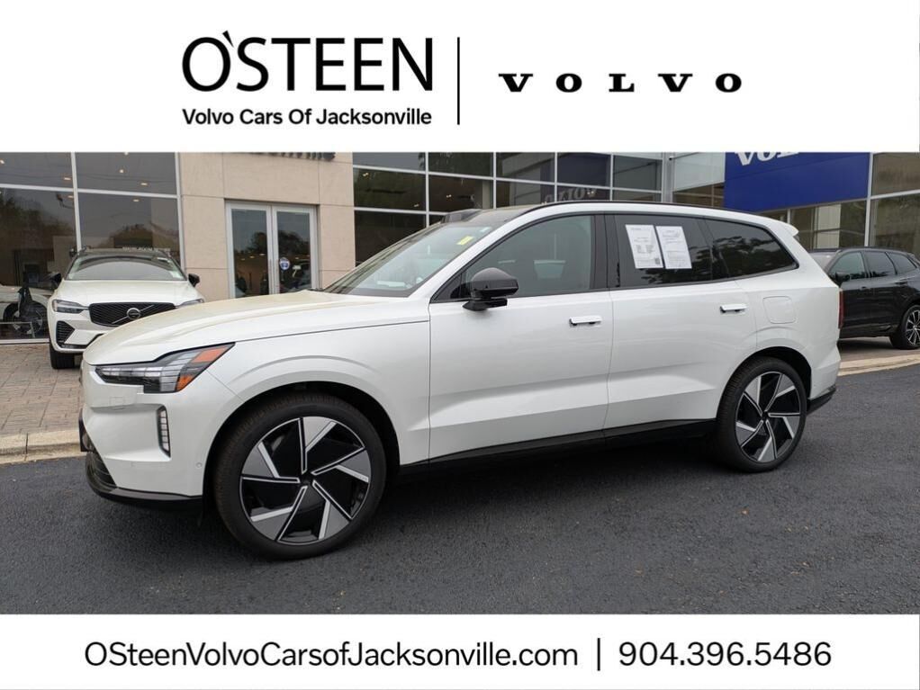 2025 VOLVO EX90