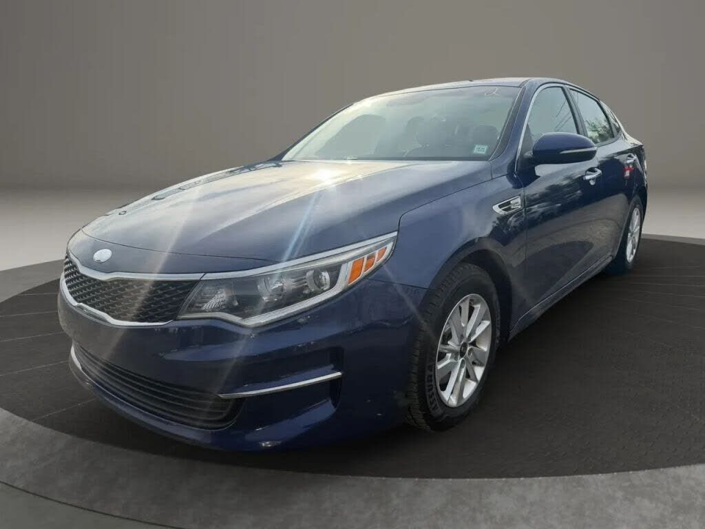 2017 KIA Optima